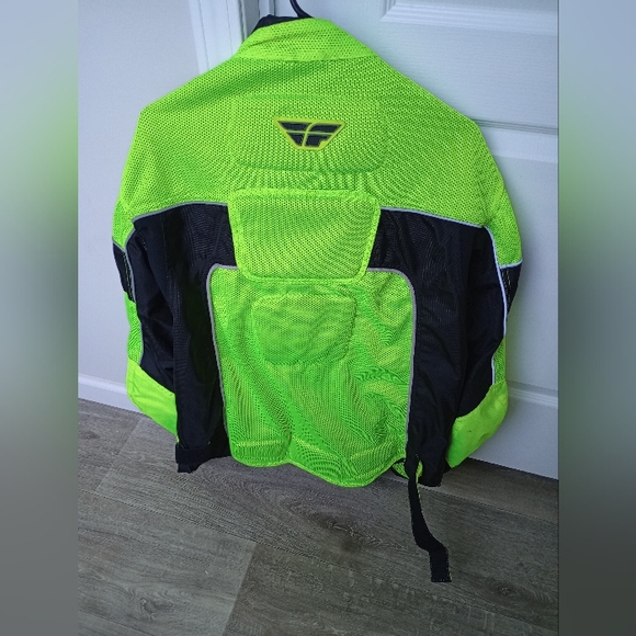 NWOT Fly Racing Jacket - Picture 2 of 4